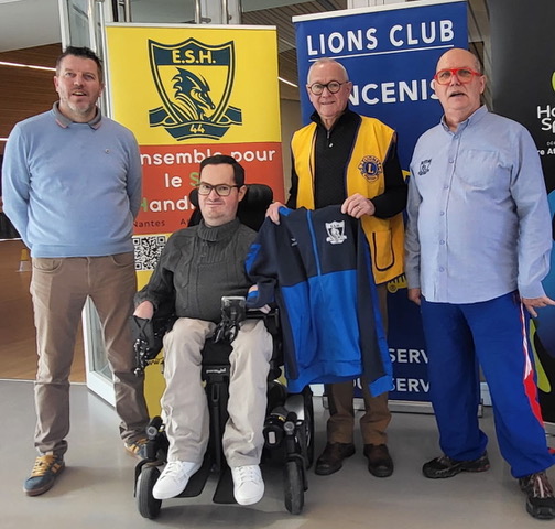 Aide du LION’S d’Ancenis à Nicolas (bocciste)